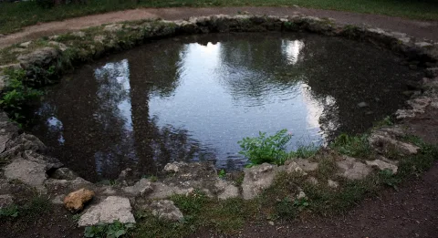 Quelle Der Leutra Im Ilmpark Weimar