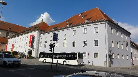 Gebäude 07