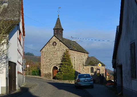 Rheinbay, Kapel