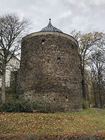 Roter Turm Marienberg 01