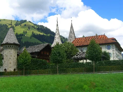 Rougemont Schloss