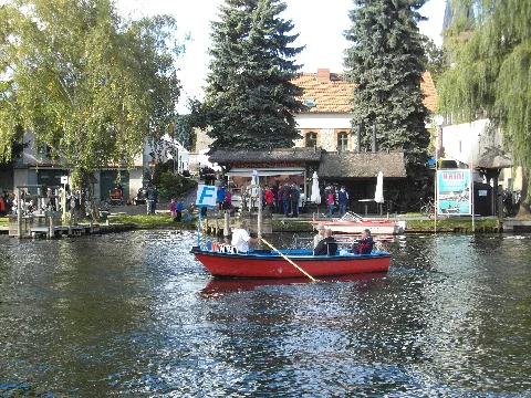 Ruderbootfähre F24 (10043981475)