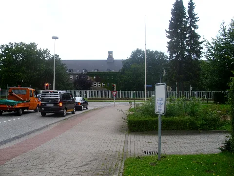 Ruedel Kaserne Haupteingang