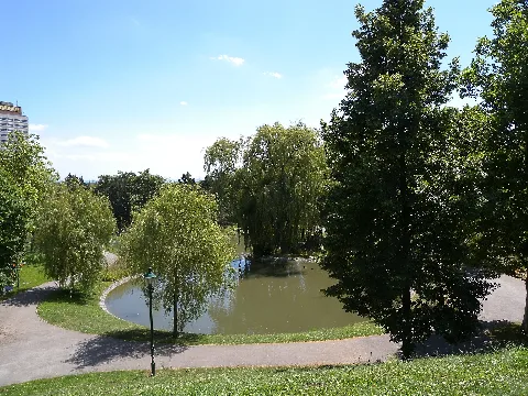 Runder Teich 1 Kurpark Oberlaa (14481258555)