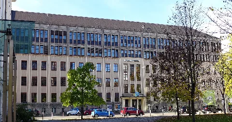 Rundfunkplatz 1 München