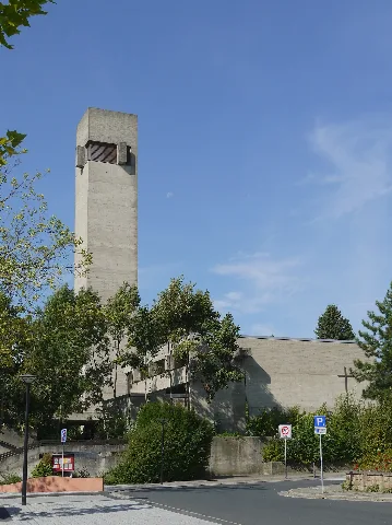 Salzgitter Bad Martin Luther Kirche Ansicht Vom Hof 2013 08 26