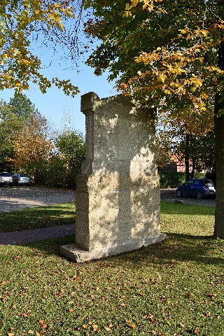 Schleswig Holstein, Glückstadt, Friedhof Nik 0908