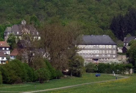 Schloss Breidenstein 01 Cropped