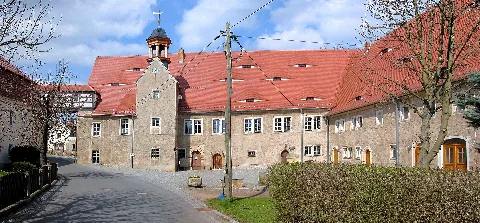 Schloss Klipphausen 20120414125Mdr