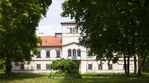Schloss Süßenbrunn 01