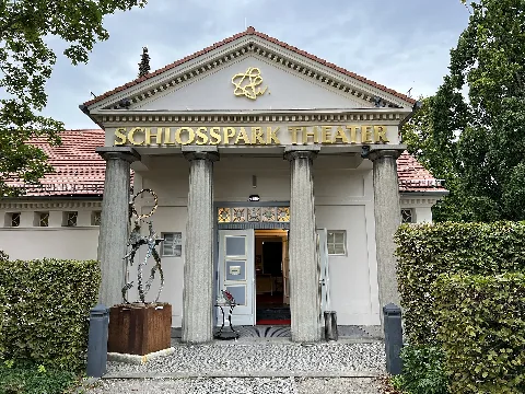 Schlosspark Theater