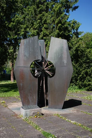 Sculpture Röntgen Museum Würzburg