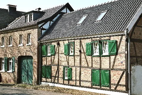 Sechtem (Bornheim), Häuser Straßburger Straße 10 Und 12