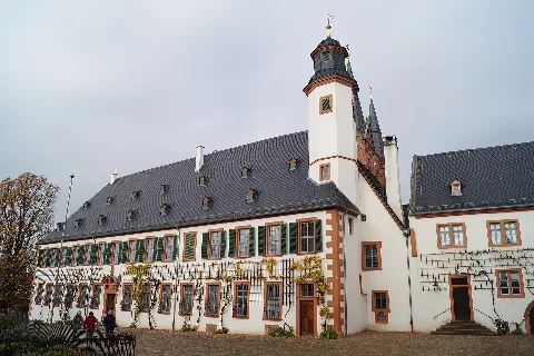 Ehemalige Benediktinerabtei St. Marcellinus und Petrus in Seligenstadt im Landkreis Offenbach (Hessen/Deutschland), Prälatur von 1699