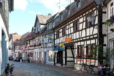 Seligenstadt Aschaffenburger Strasse 43 57