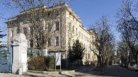 Semmelweis Frauenklinik Haus.1 01
