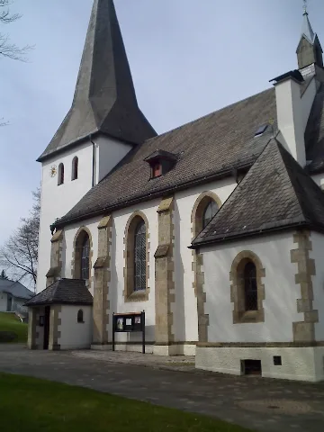 St.lambertuskirchegrönebach
