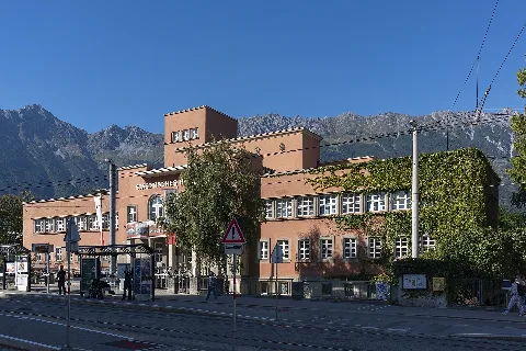 Städtisches Hallenbad, Innsbruck 2