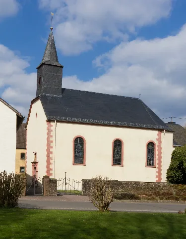 Steinborn, Katholische Filialkirche St. Hubert, Hauptstraße 4A