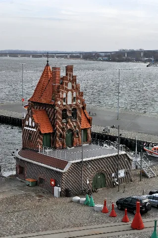 Stralsund, Lotsenhaus (2011 02 15)