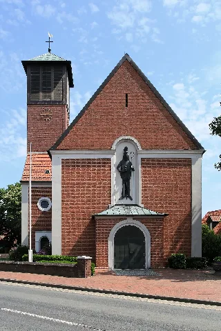 Sustrum Hauptstraße St. Nikolaus 01 Ies