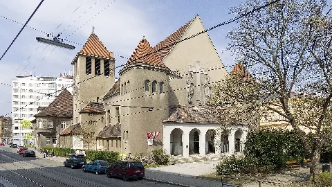 Verklärungskirche 01