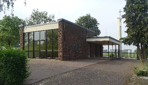 Vernich Müggenhausener Straße Friedhof (02)