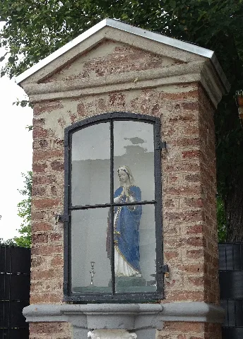 Vernich Trierer Straße 121 (02)