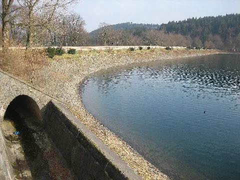 Versetalsperre Dammhochwasserueberlauf