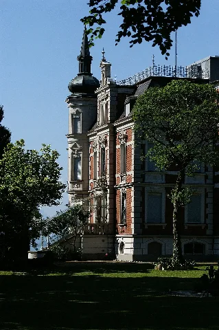 Villatannhof01