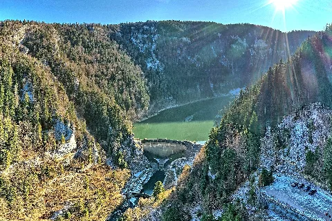 Villers Le Lac, Le Barrage Du Châtelot Dans Les Gorges Du Doubs