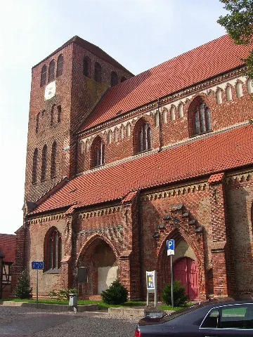Waren (Müritz) St. Georgenkirche 2010