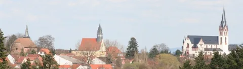 Worms Horchheim Blick Auf Die Drei Kirchen April 2010