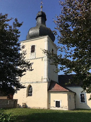 Zentbechhofen Katholische Pfarrkirche St. Leonhard