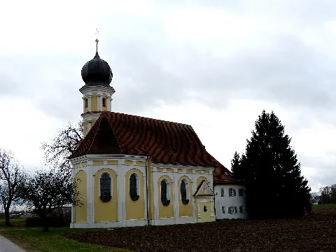 Zum Heiligen Kreuz (Pleß) 01