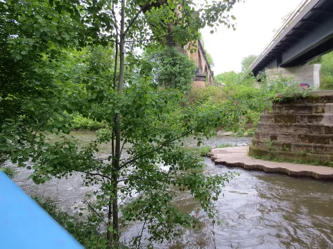 Zwei Bahnviadukte, Blankenauer Straße. Bild 9