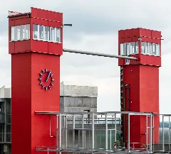 003 2015 07 13 Uhren An Oeffentlichen Gebaeuden