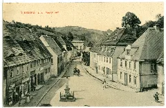 03443 Liebstadt 1903 Markt Mit Kriegerdenkmal Und Pferdewagen Brück & Sohn Kunstverlag