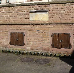 20 Röhrenbrunnen Panoramio