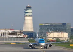 2010 04 26 05 17 29 Ph Ezf Austria Flughafen Wien Schwechat
