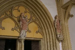 2014.06.21.112519 Entrance Stiftskirche Münstermaifeld