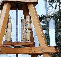 2014 13 Ortspyramide Erlbach Kirchberg