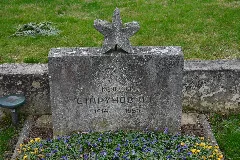 2016 01 02 Guentherz Klosterneuburg Friedhof Obere Stadt Russischer Soldatenfriedhof (04)