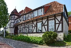 25104100008M001 Syke Torgebäude