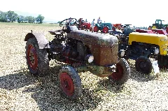 3Ème Salon Des Tracteurs Anciens Moulin De Chiblins 18082013 Tracteur Allgaier Droite