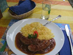 4573 Bern Sausage And Potatoes From A Restaurant On Rathausplatz
