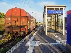 Abendlicher Bahnhof Etelsen (2022)