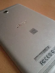 Acer Iconia Tab 8 (4) Whole Back