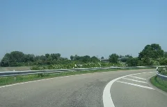 Autobahnauffahrt (A650 A61) Geo.hlipp.de 2486