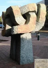 Bad Schwartau Jo Kley Skulptur Der Knoten